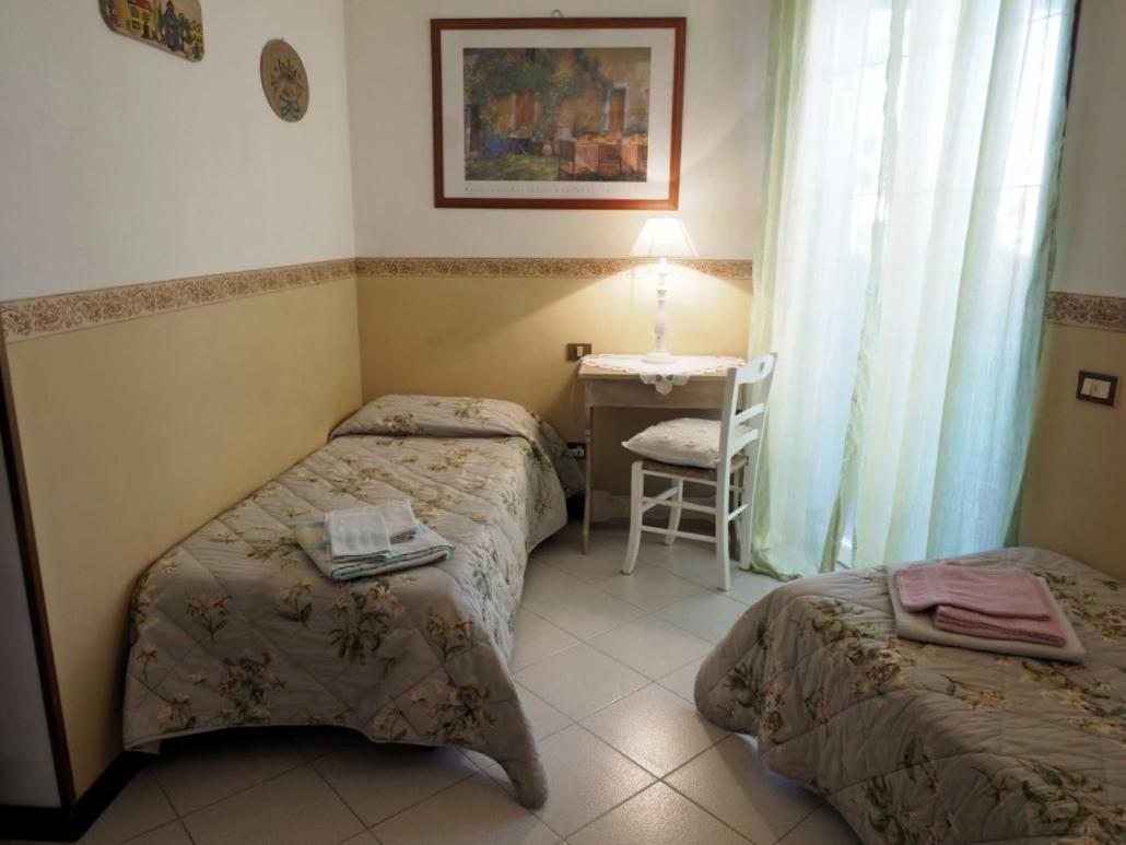 Casa Margherita Affittacamere B&B Follonica Exterior foto